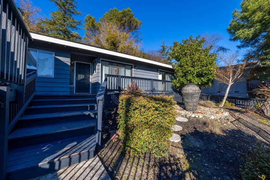 More Photos Of 3414 Deer Hill Rd, Lafayette Healthcare For Sale