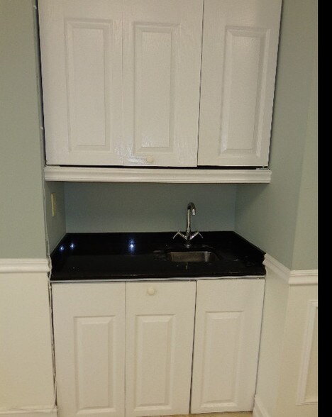 More Photos Of 635 SE 10th St, Deerfield Beach Office For Lease