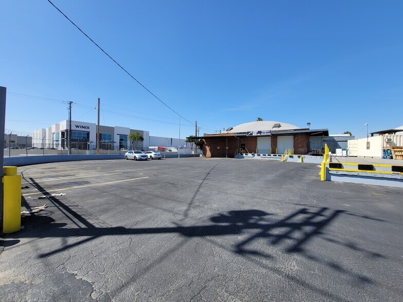 More Photos Of 4255 District Blvd, Vernon Warehouse For Sale