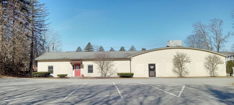 Primary Photo Of 4 Hotel Pl, Pepperell Office For Lease
