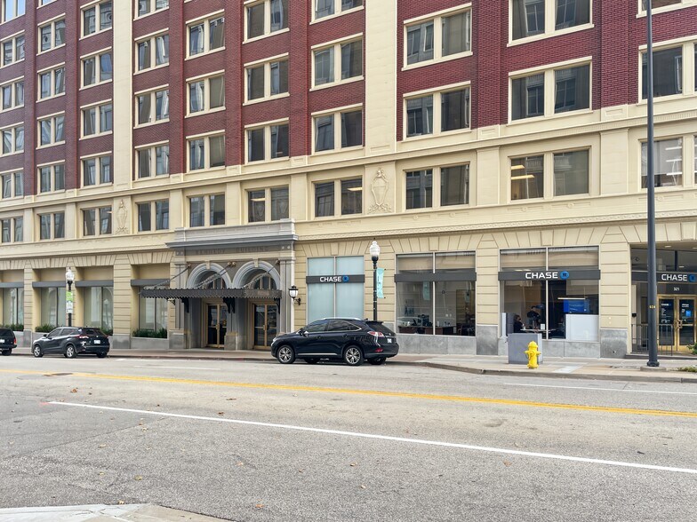 More Photos Of 321 S Boston Ave, Tulsa Coworking Space