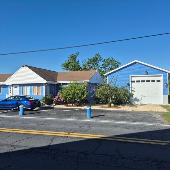 More Photos Of 360 Bay Ave, Milford Storefront Retail Residential For Sale