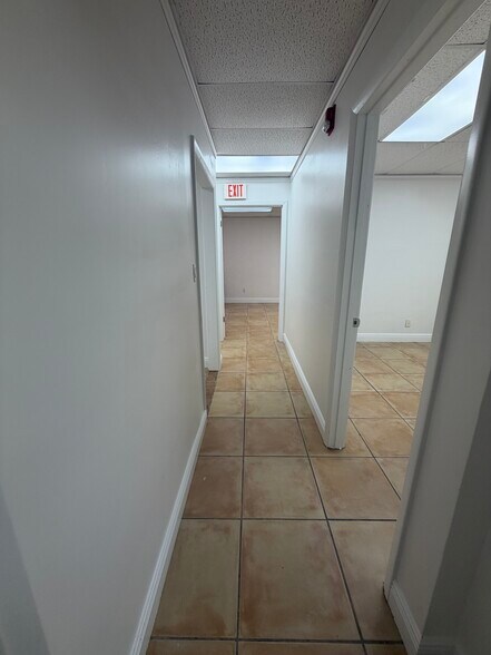More Photos Of 1933 SW 27th Ave, Miami Office For Lease
