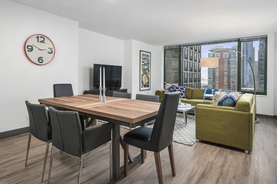 More Photos Of 420 E Ohio St, Chicago Apartments For Sale