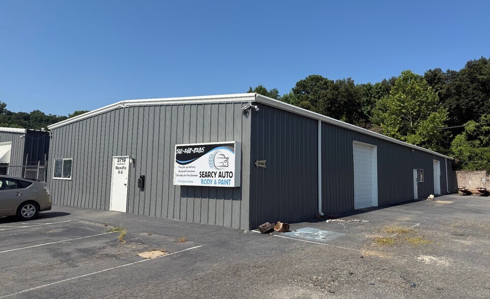 Primary Photo Of 3717 & 3719 Harold St, North Little Rock Industrial For Sale
