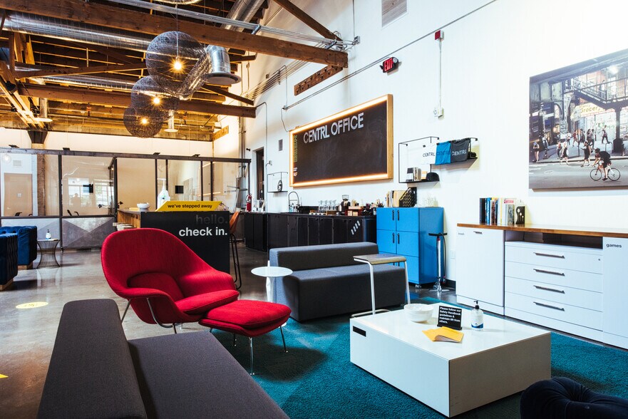 More Photos Of 300 NW 14th Ave, Portland Coworking Space