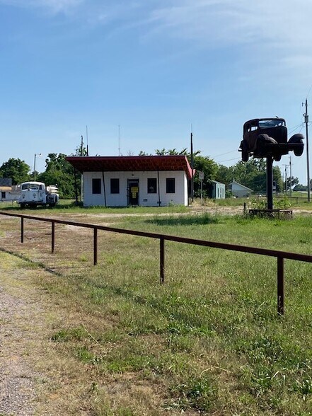 Primary Photo Of 8016 Spencer Jones Rd, Oklahoma City Restaurant For Sale
