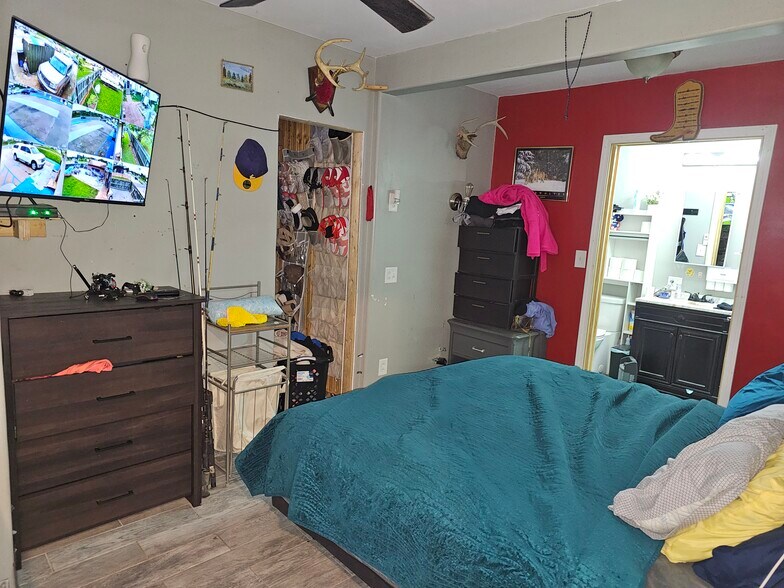 More Photos Of 606 W Main St, Thibodaux Convenience Store For Sale