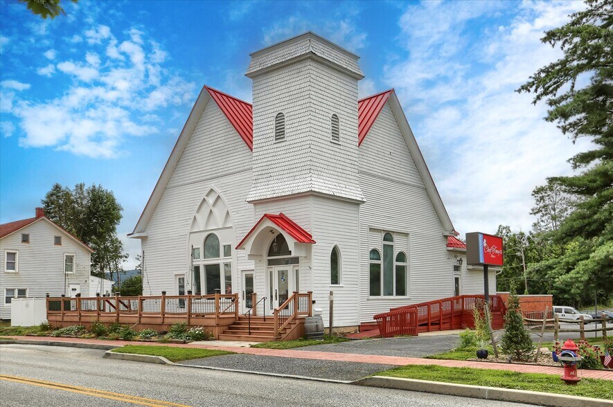 More Photos Of 5948 Linglestown Rd, Harrisburg Restaurant For Sale