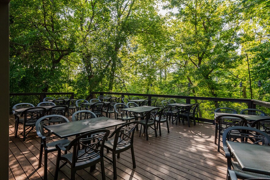 More Photos Of 108-111 W Main St, Medway Restaurant For Sale