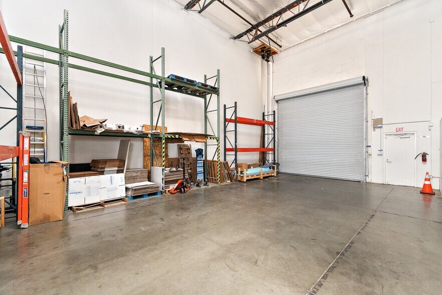 More Photos Of 317 W Tullock St, Rialto Warehouse For Sale