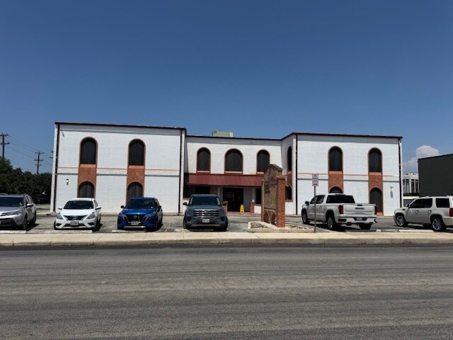 More Photos Of 1747 Citadel Plz, San Antonio Office For Sale