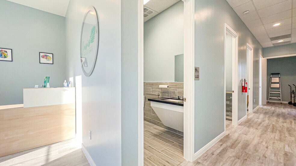 More Photos Of 26622 Cook Field Rd, Katy Medical For Lease