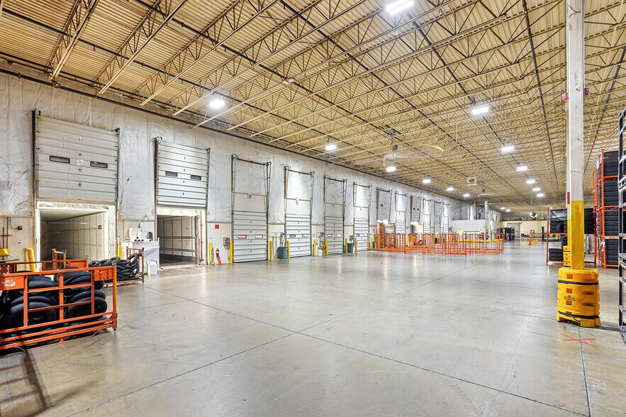 More Photos Of 4820 Dale Dr, Lafayette Warehouse For Sale