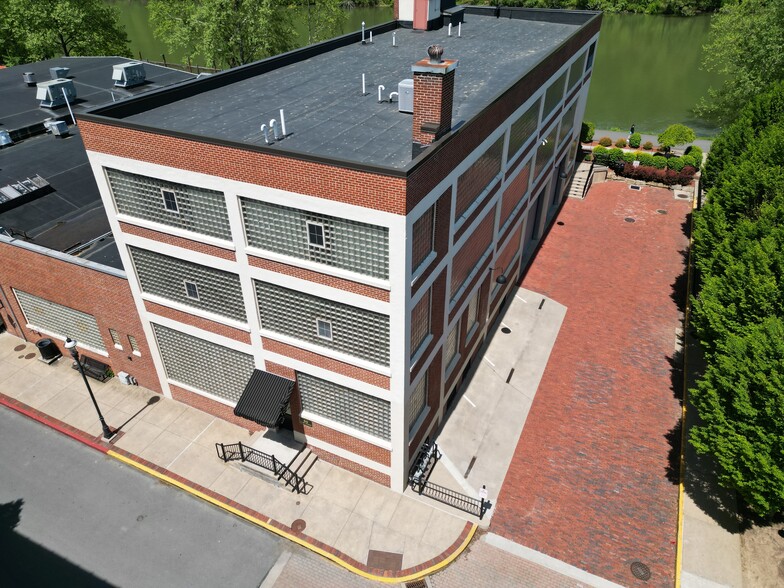 Primary Photo Of 50 Clay St, Morgantown Office Residential For Lease