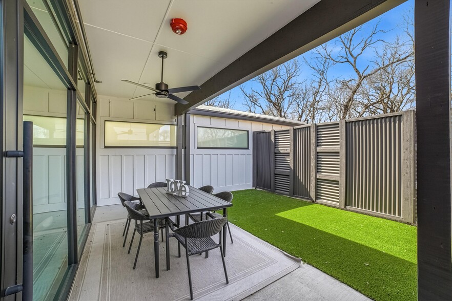 More Photos Of 410 S Paschall Rd, Sunnyvale Specialty For Sale