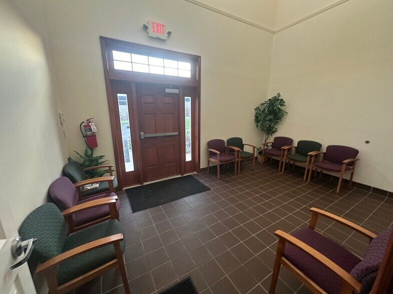 More Photos Of 4601 Everhard Rd NW, Canton Medical For Lease