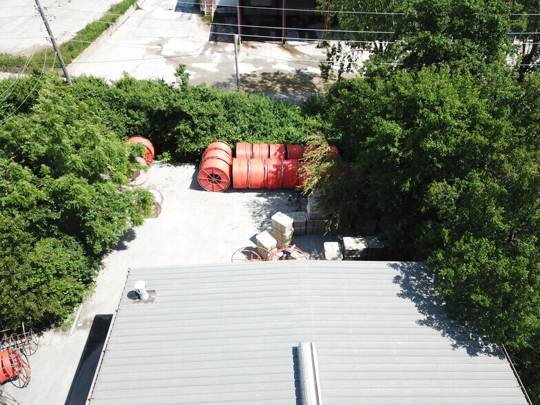 More Photos Of 4002 E 137th Ter, Grandview Warehouse For Sale