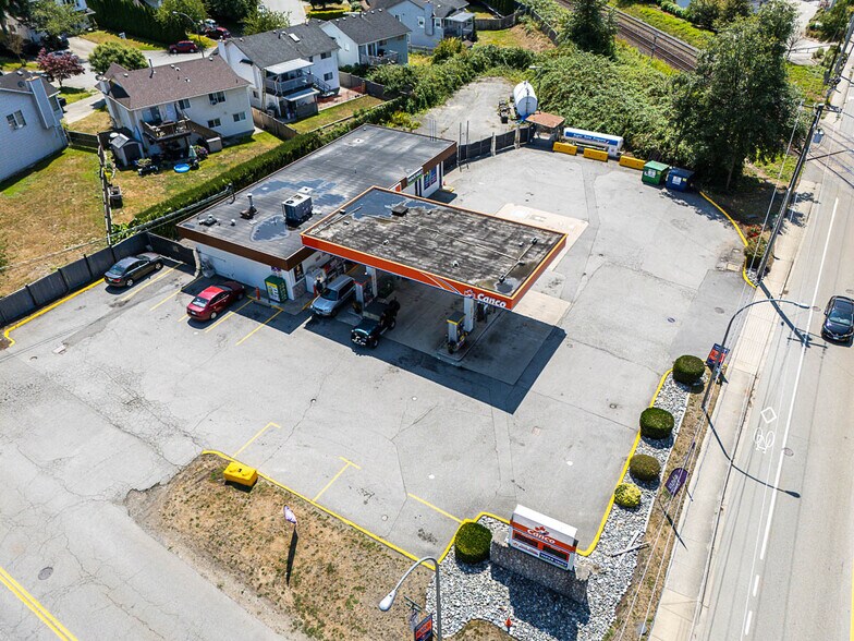 More Photos Of 10240 River Rd, Delta Service Station For Sale
