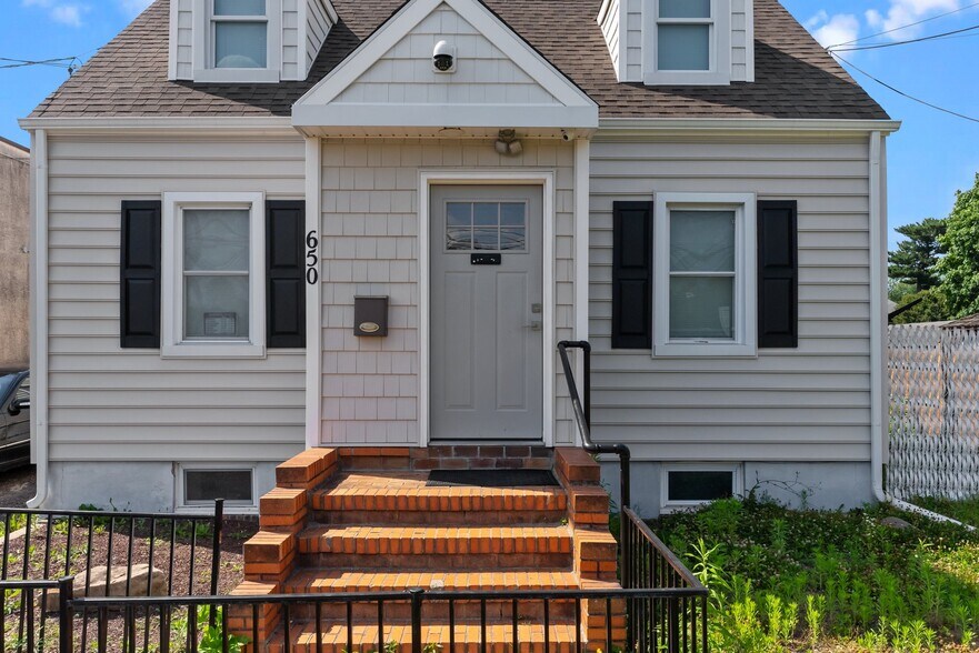 More Photos Of , Morrisville Unknown For Sale