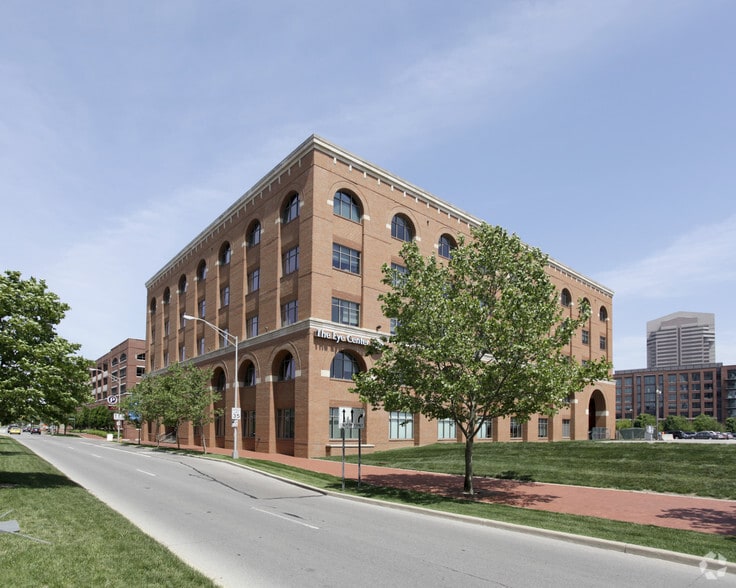 More Photos Of 262 Neil Ave, Columbus Medical For Lease