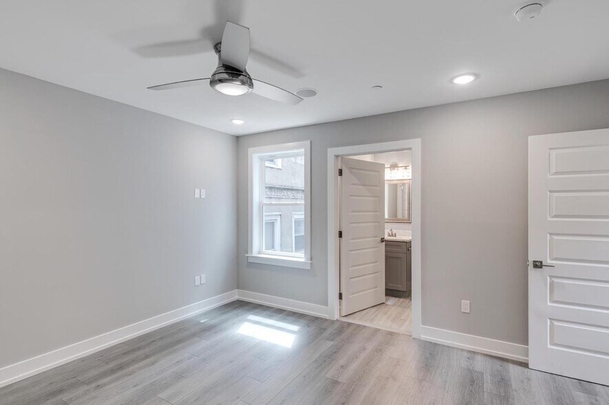 More Photos Of 1309 S 52nd St, Philadelphia Apartments For Sale