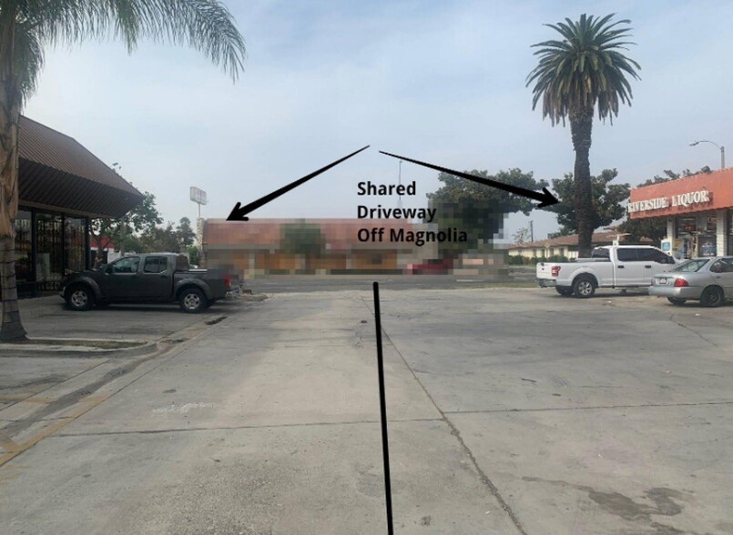 More Photos Of 9758 Magnolia Ave, Riverside Storefront Retail Office For Sale