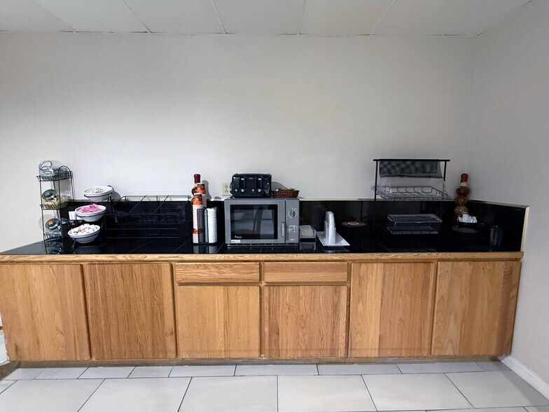 More Photos Of 101 S Progress Ave, Pottsville Hospitality For Sale