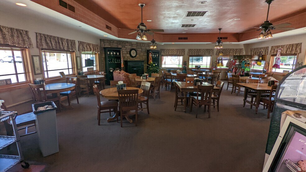 More Photos Of 1 5th St W, Mantorville Restaurant For Sale