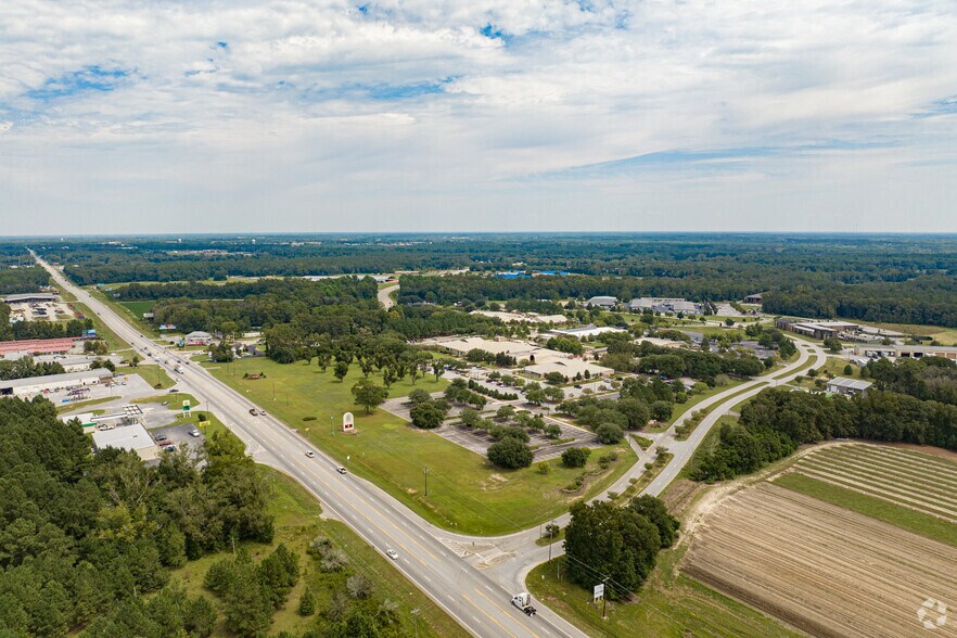 More Photos Of 24 Joe Kennedy Blvd, Statesboro Warehouse For Lease