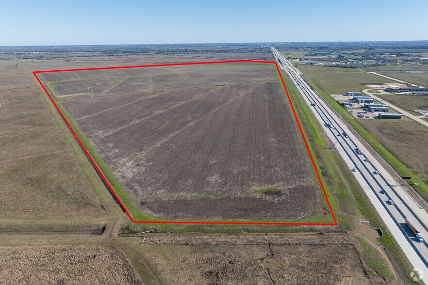More Photos Of Interstate 10, Beaumont Land For Sale