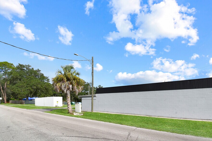 More Photos Of 5798-5816 St Augustine Rd, Jacksonville Unknown For Lease