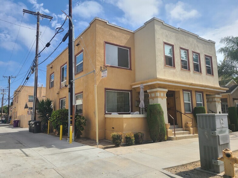 More Photos Of 617 W 3rd St, Long Beach Apartments For Sale