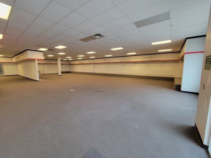 More Photos Of 1431 Mt Highway 35, Kalispell Freestanding For Sale