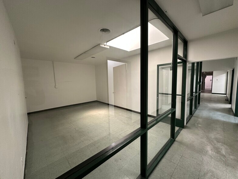 More Photos Of 1133 Crenshaw Blvd, Los Angeles Medical For Lease