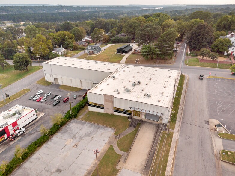 More Photos Of 502 S Court St, Florence Industrial For Sale