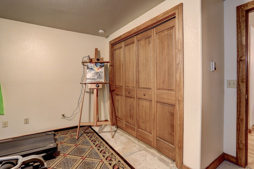 More Photos Of 468 Riverside Dr, Lyons Specialty For Sale