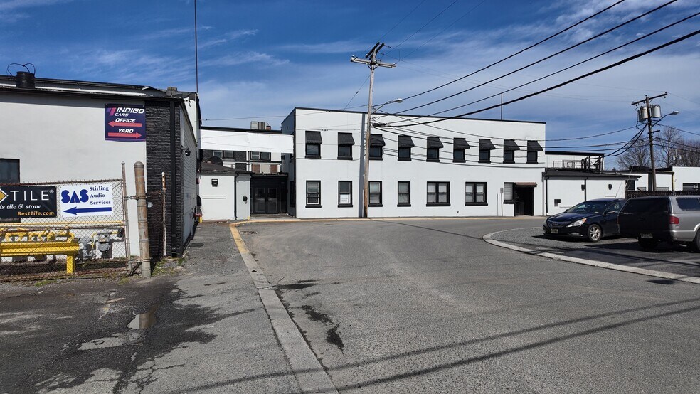 More Photos Of 3 Cass St, Keyport Warehouse For Lease