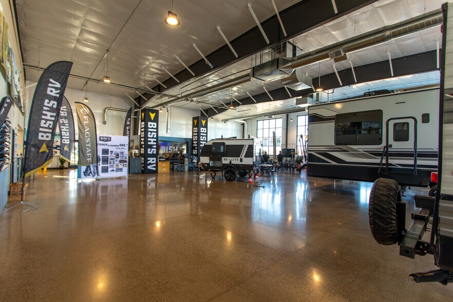 More Photos Of 3928 Tri Hill Frontage Rd, Great Falls Auto Dealership For Sale