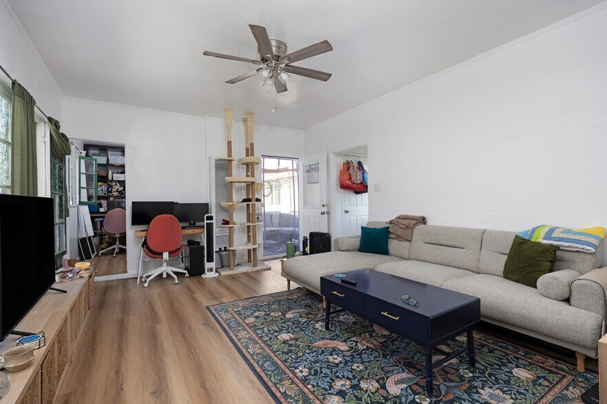 More Photos Of 28 Argonne Ave, Long Beach Apartments For Sale