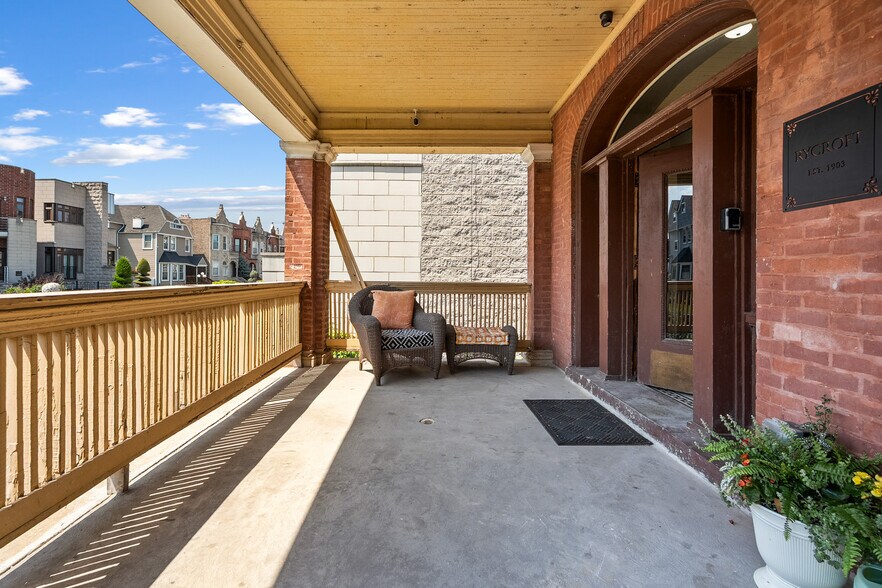 More Photos Of 4541 S Forrestville Ave, Chicago Multifamily For Sale