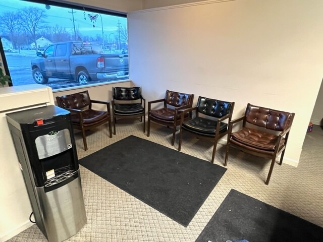 More Photos Of 1705 Gratiot Blvd, Marysville Medical For Sale
