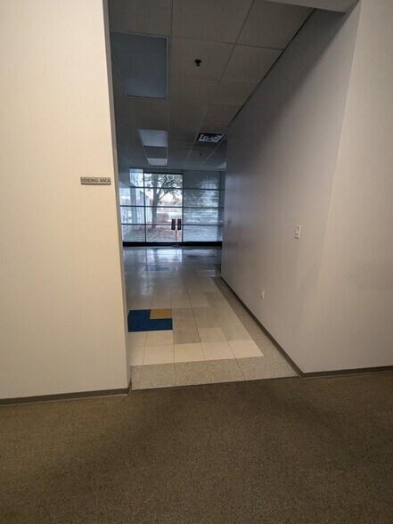 More Photos Of 2800 Duncan Rd, Lafayette Manufacturing For Lease