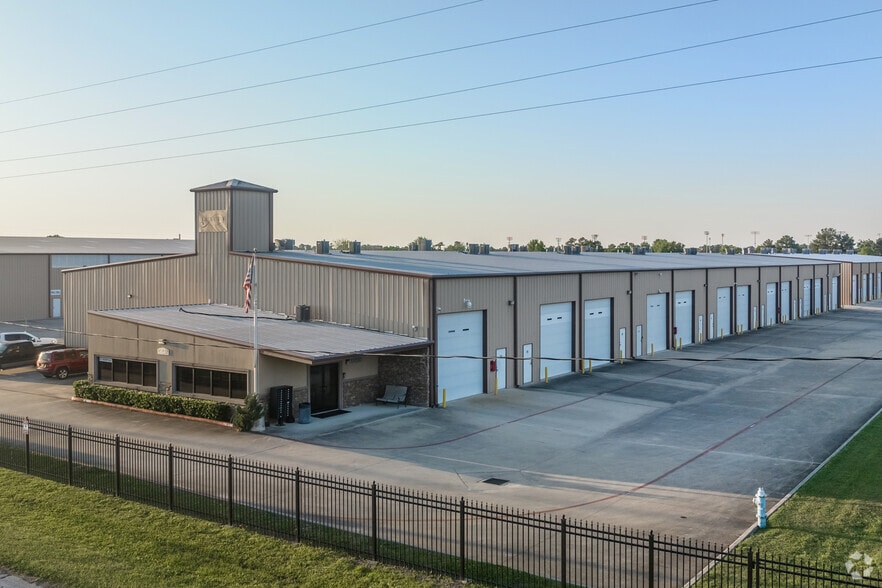 Primary Photo Of 4115 Kreinhop Rd, Spring Warehouse For Sale