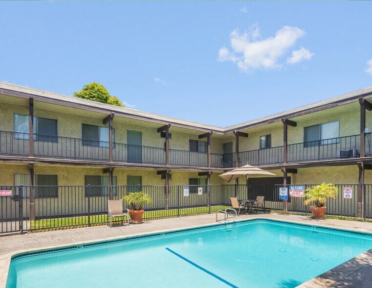 More Photos Of 3108 Vineland Ave, Baldwin Park Apartments For Sale