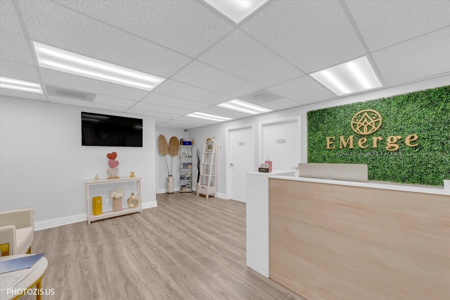 More Photos Of 5097 N Elston Ave, Chicago Medical For Sale