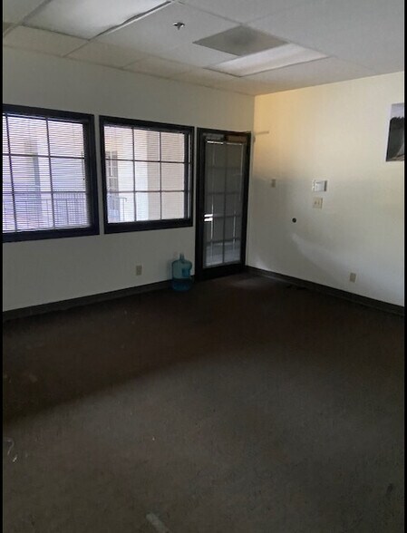 More Photos Of 1611 E 4th St, Santa Ana Loft Creative Space For Lease