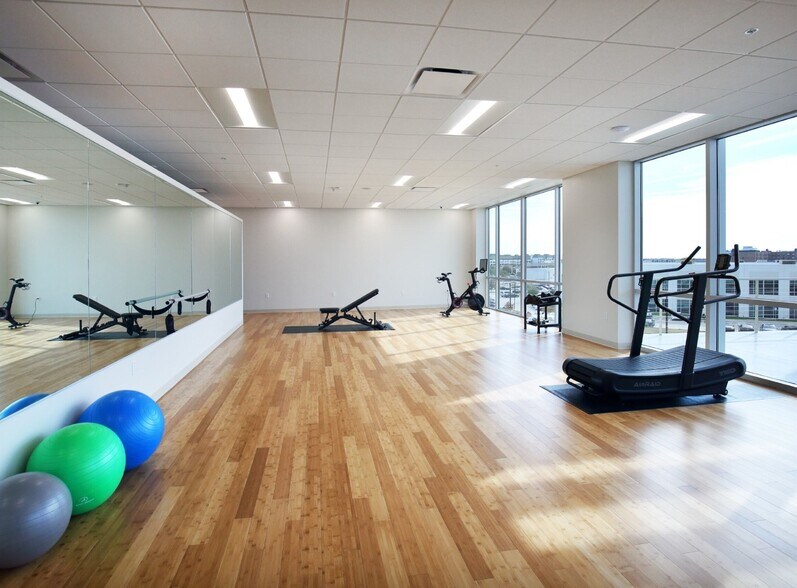 More Photos Of 8560 Belleview Dr, Plano Unknown For Lease