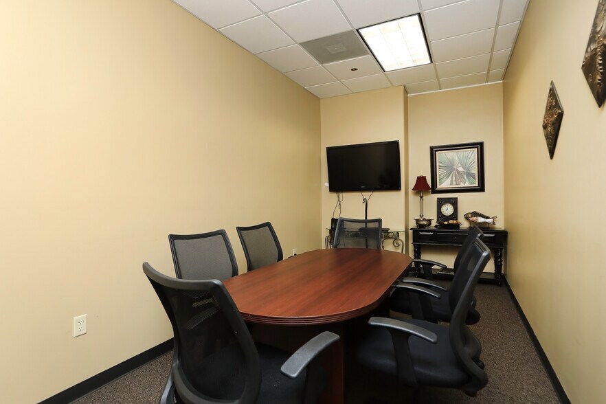 More Photos Of 2200 N FM 3083 Rd W, Conroe Office For Lease