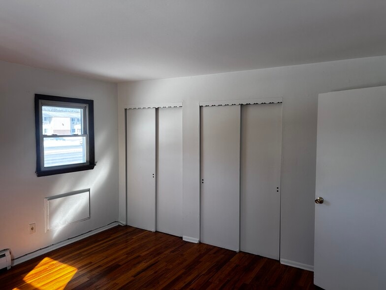 More Photos Of 407 Brick Blvd, Brick Apartments For Sale